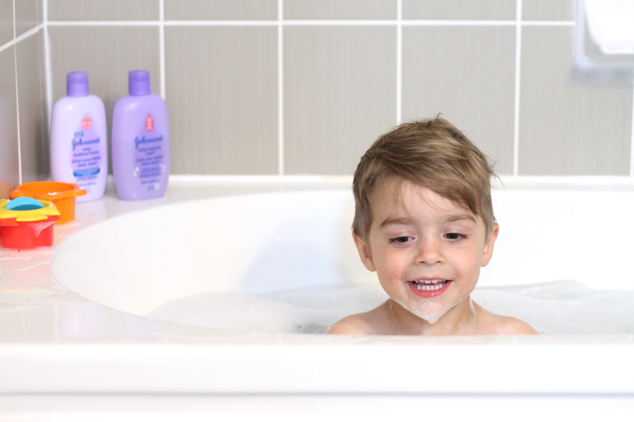 johnson's baby gift basket