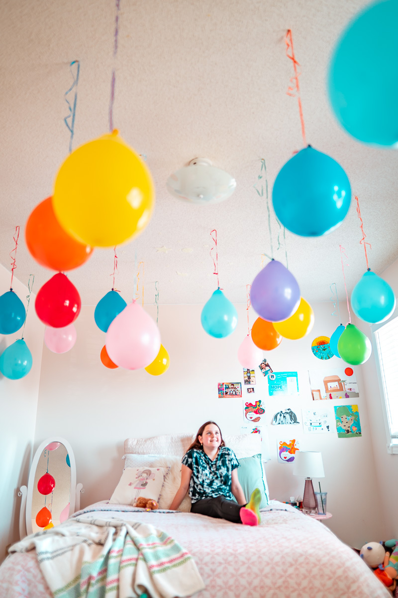 upside-down-hanging-balloons