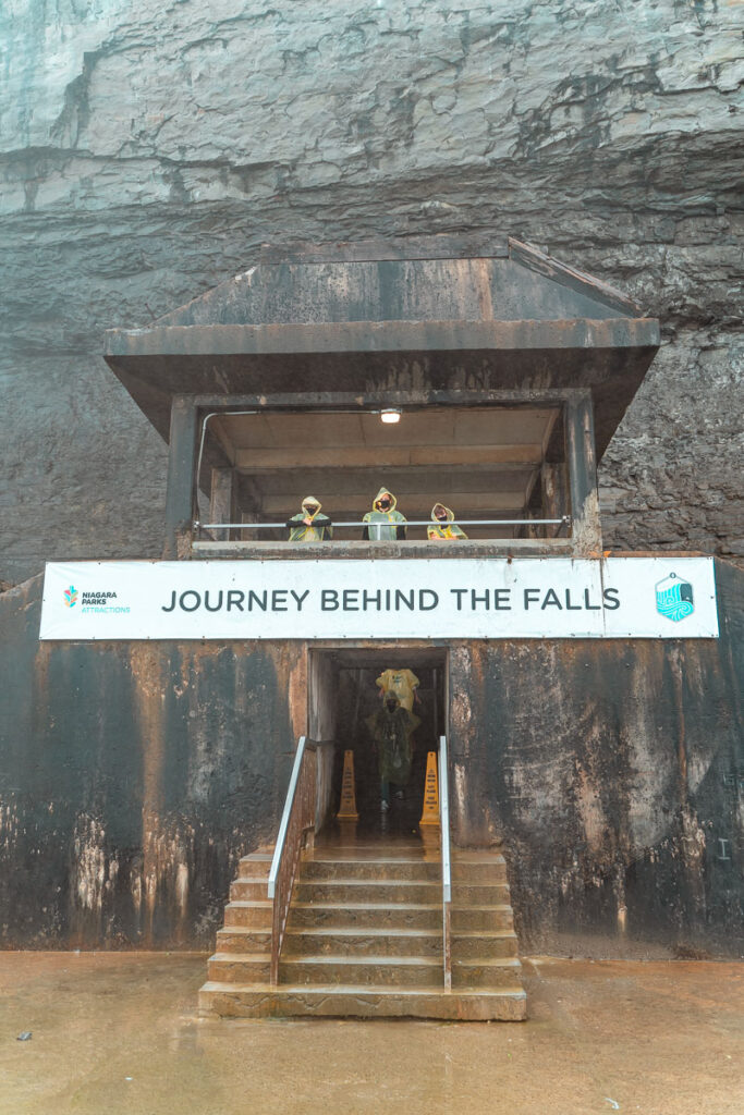 journey-behind-the-falls